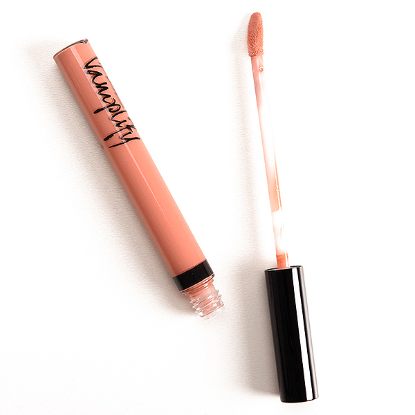 Mac Vamplify Lipgloss (Spanking Haute)